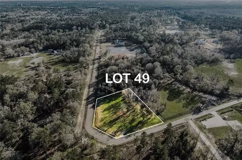 12745 Crossvine Dr, Covington, LA 70433