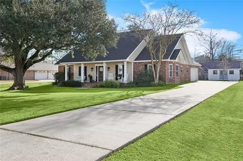 3301 Main St, Laplace, LA 70068