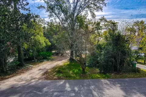 263 Midway Dr, River Ridge, LA 70123