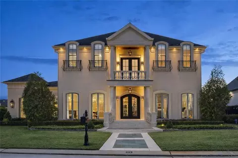 21 Royal Palm Dr, Kenner, LA 70065