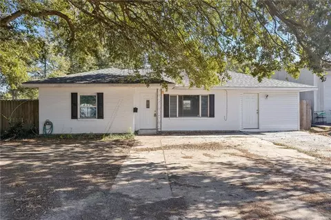 112 N Scanlan St, Hammond, LA 70401