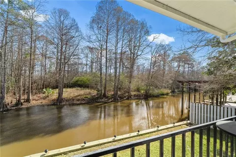 31753 River Pines Dr, Springfield, LA 70462