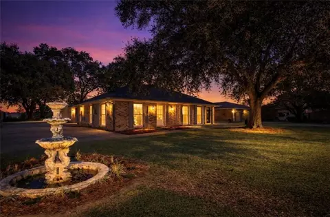 131 Devon Rd, Laplace, LA 70068