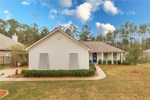 720 Perrilloux Trce, Madisonville, LA 70447