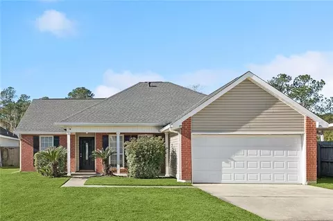 1015 Mccartney Ct, Slidell, LA 70461