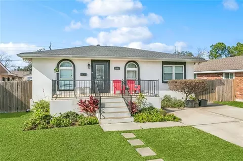 3413 W Louisiana State Dr, Kenner, LA 70065