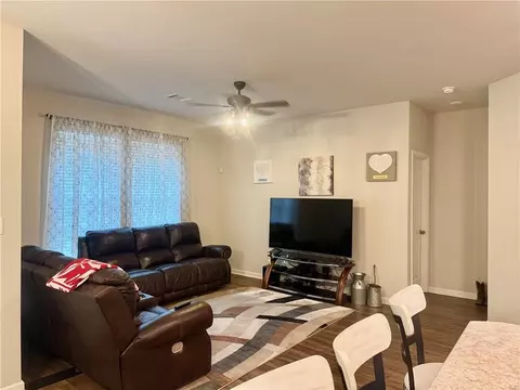 Living - 47697 Cathy Ln, Robert, LA 70455 photo 2 of 2