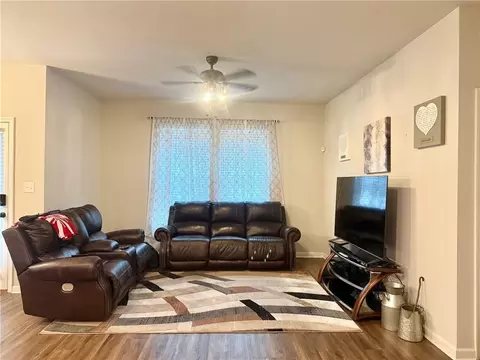 Living - 47697 Cathy Ln, Robert, LA 70455 photo 1 of 2