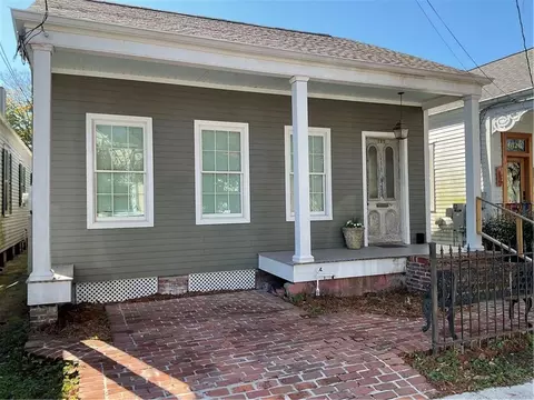 6122 Annunciation St, New Orleans, LA 70118
