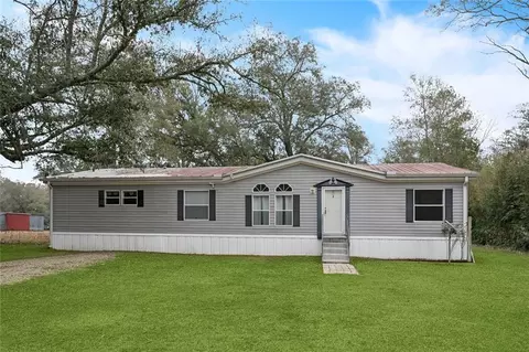 66528 Highway 434 Hwy, Lacombe, LA 70445