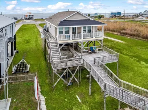 25484 Chef Menteur Hwy, New Orleans, LA 70129
