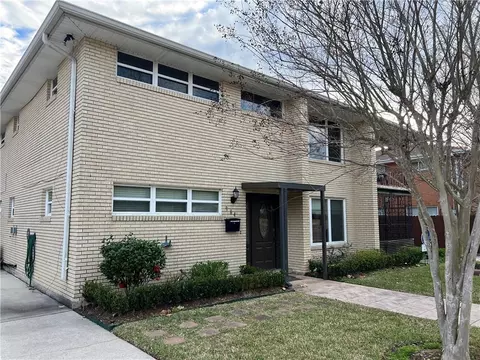 982 84 Allen Toussaint Blvd, New Orleans, LA 70124