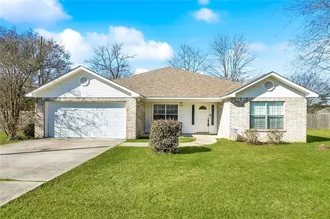41213 Schafer Dr, Hammond, LA 70403