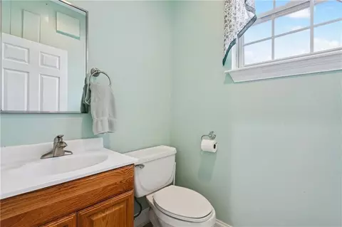 Bath - 220 Warrior Trce, Covington, LA 70435 photo 1 of 7