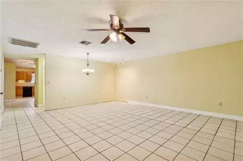 Living - 220 Warrior Trce, Covington, LA 70435 photo 6 of 6