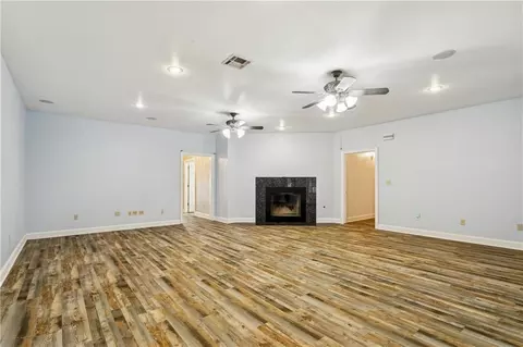 Living - 220 Warrior Trce, Covington, LA 70435 photo 3 of 6
