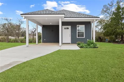 435 Pine St, Independence, LA 70443