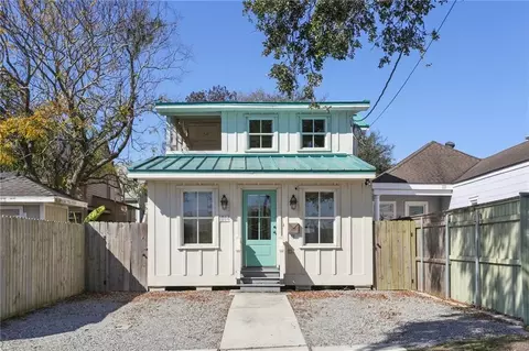 1914 Adams St, New Orleans, LA 70118