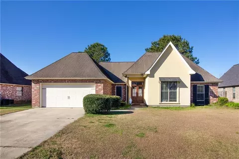 11296 Copper Hill Dr, Hammond, LA 70403