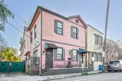 1826 Burgundy St #6, New Orleans, LA 70116