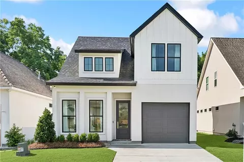 105 Coushatta Cir, Madisonville, LA 70447