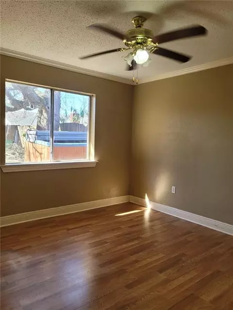 Bedroom - 111 E Queens Dr, Slidell, LA 70458 photo 2 of 2