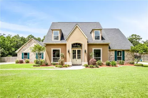 196 Chantilly Loop, Pearl River, LA 70452