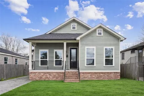 5757 Wickfield Dr, New Orleans, LA 70122