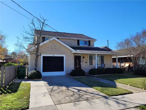 1010 Virgil St, Gretna, LA 70053