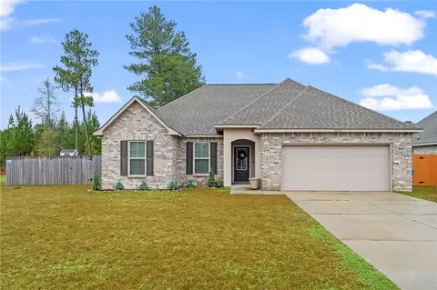 26131 Trinity Ln, Ponchatoula, LA 70454