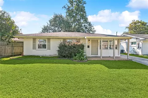 521 Moss Ln, River Ridge, LA 70123