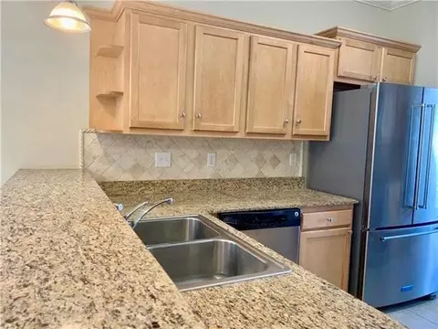 Kitchen - 201 Emerald Oaks Dr, Covington, LA 70433 photo 3 of 3