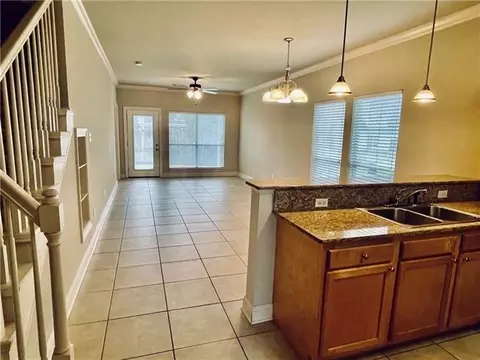 Living - 201 Emerald Oaks Dr, Covington, LA 70433 photo 1 of 2