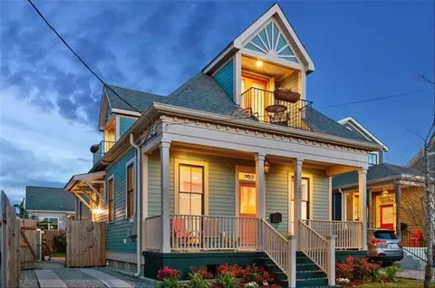 102 Atlantic Ave, New Orleans, LA 70114