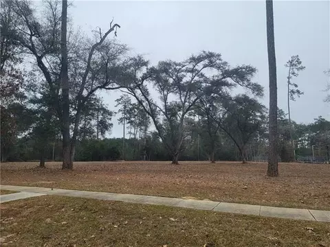 lot17 Holiday Square Blvd, Covington, LA 70433