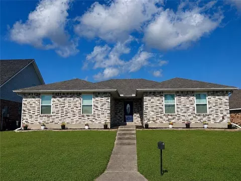 204 Chubasco Ln, Slidell, LA 70458