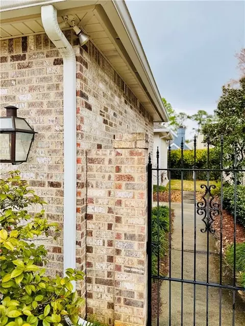Exterior - 413 Tiger Ave, Covington, LA 70433 photo 4 of 8