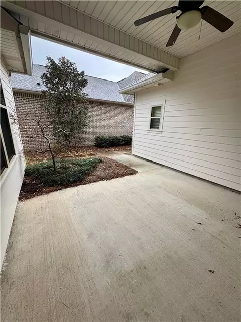 Exterior - 413 Tiger Ave, Covington, LA 70433 photo 6 of 8
