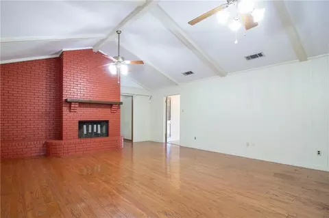 Living - 664 Central Ave, Reserve, LA 70084 photo 1 of 6