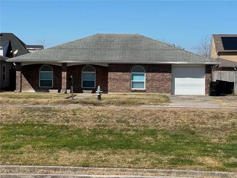 8531 Morrison Rd, New Orleans, LA 70127