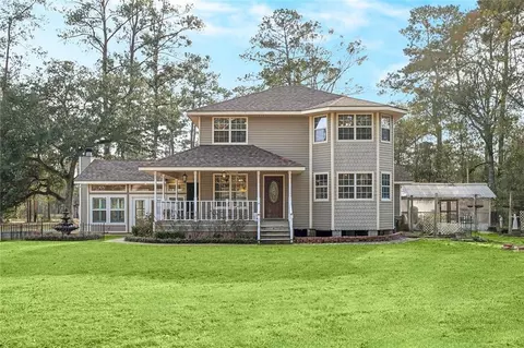 26096 Pichon Rd, Lacombe, LA 70445