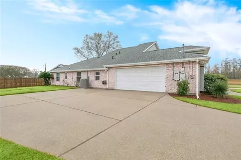 Exterior - 513 Maryland Dr, Luling, LA 70070 photo 6 of 6