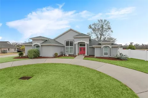 Exterior - 513 Maryland Dr, Luling, LA 70070 photo 3 of 6