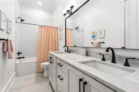 Bath - 72427 Rosebay Dr, Covington, LA 70433 photo 4 of 6
