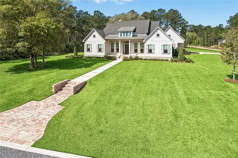 72427 Rosebay Dr, Covington, LA 70433