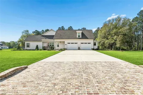 Exterior - 72427 Rosebay Dr, Covington, LA 70433 photo 2 of 8