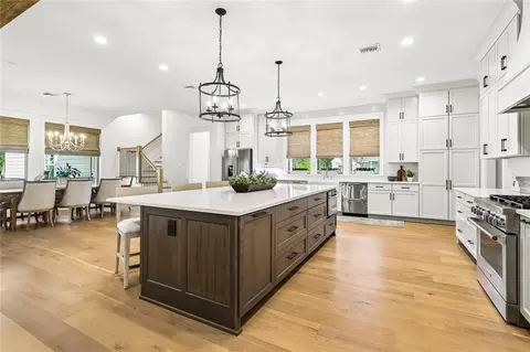 Kitchen - 72427 Rosebay Dr, Covington, LA 70433 photo 1 of 3