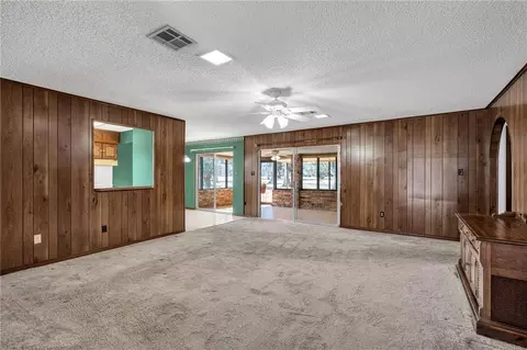 Living - 14 Zee Ann Dr, Luling, LA 70070 photo 5 of 5