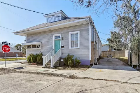 1600-1602 Louisa St, New Orleans, LA 70117