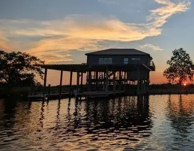 64 Hopedale Canal, Saint Bernard, LA 70085